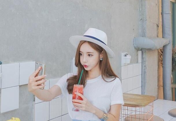 文轩探 花 干 黄 发大 胸 小 姐 姐口 活不 错水 多又 骚激 情啪 啪各 种姿 势